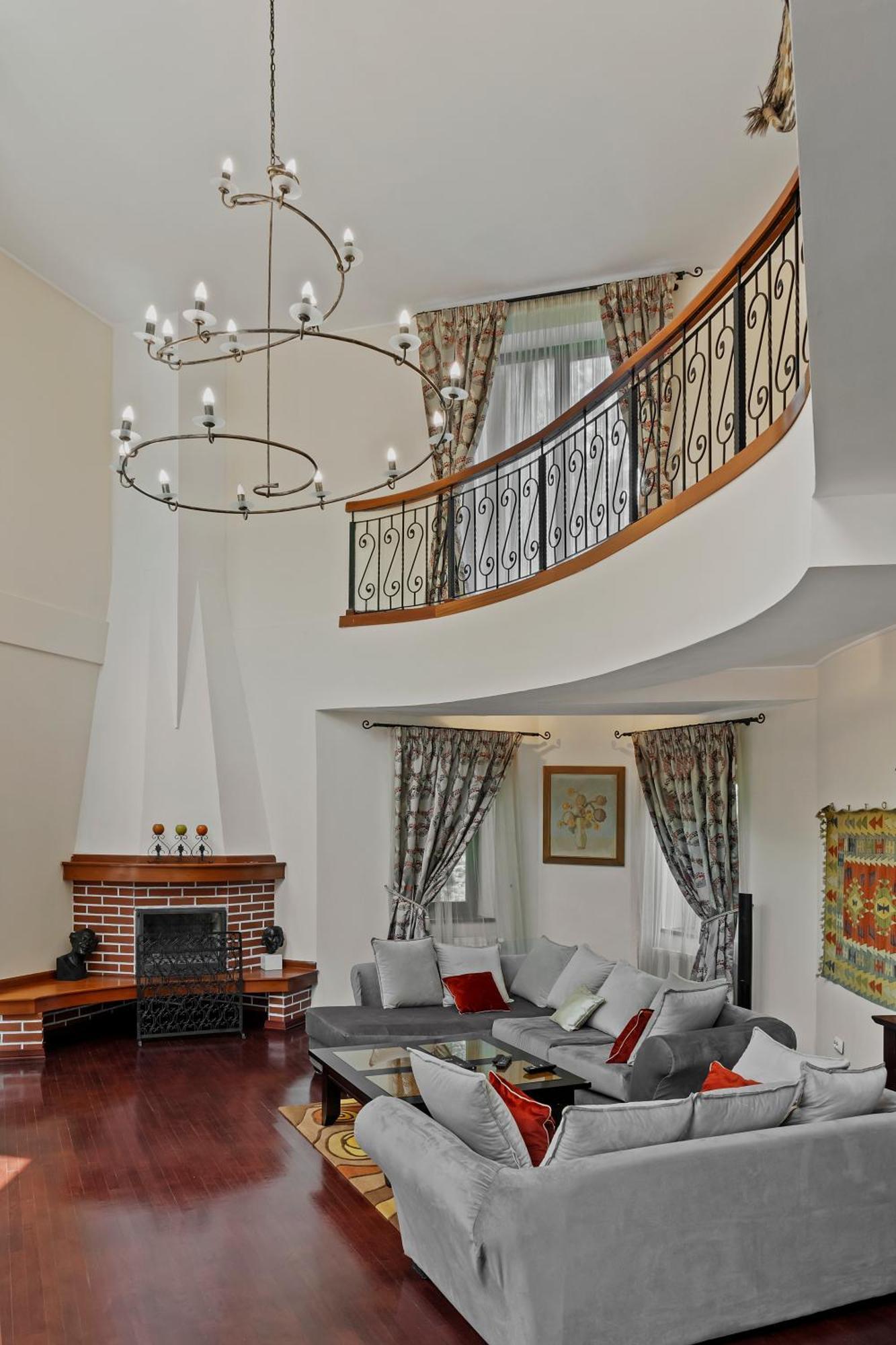 Wine Cellar Villa With Beautiful Garden In Sinaia - Busteni Poiana Tapului Екстер'єр фото