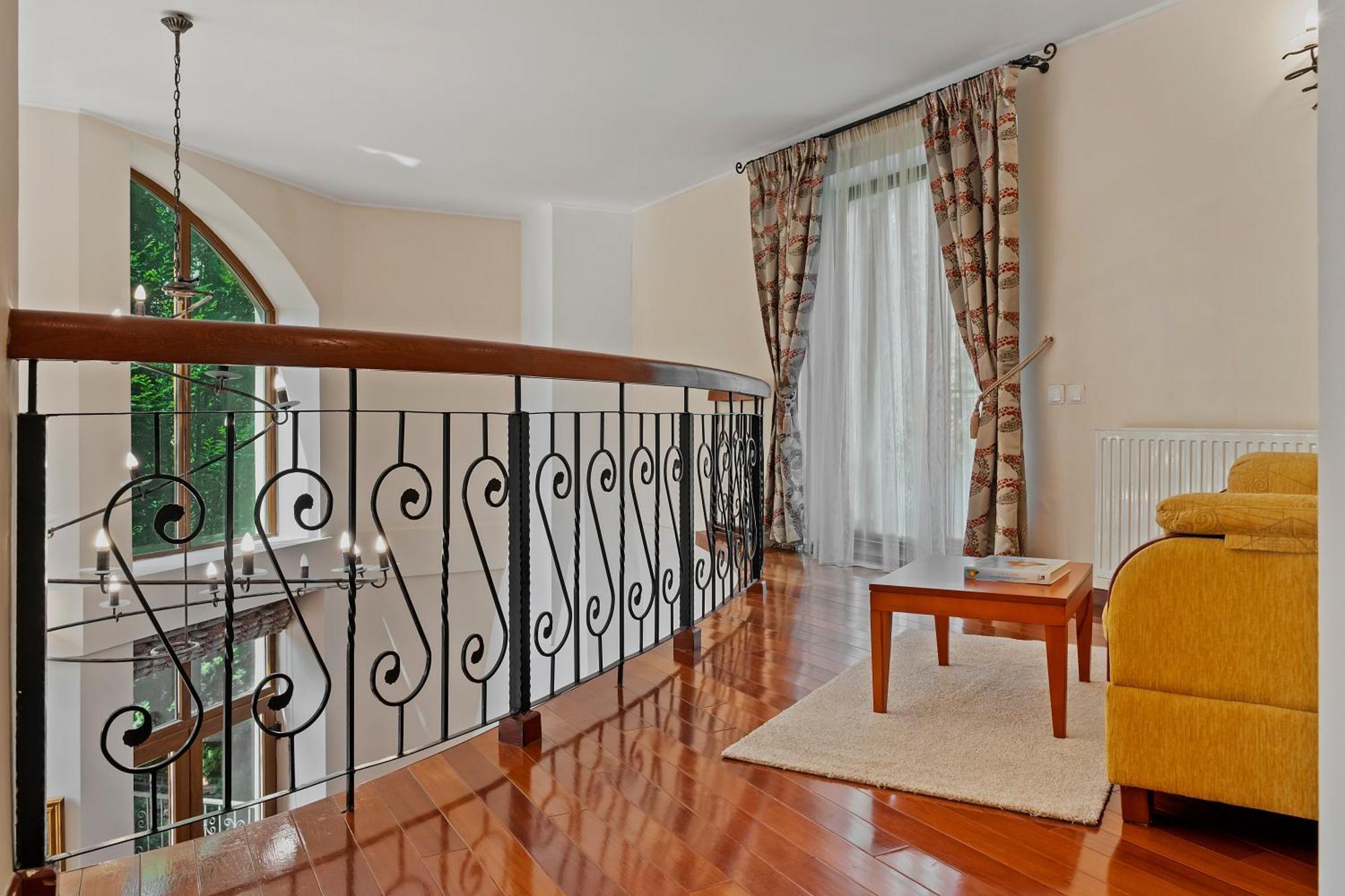 Wine Cellar Villa With Beautiful Garden In Sinaia - Busteni Poiana Tapului Екстер'єр фото